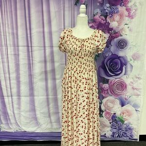 Chic Floral Maxi Dress in Cream and Red